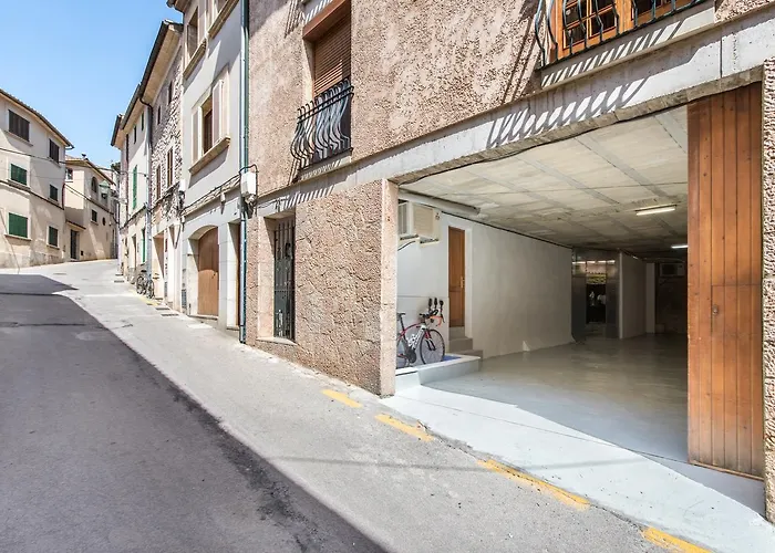 Townhouse Butxaca By Homevillas360