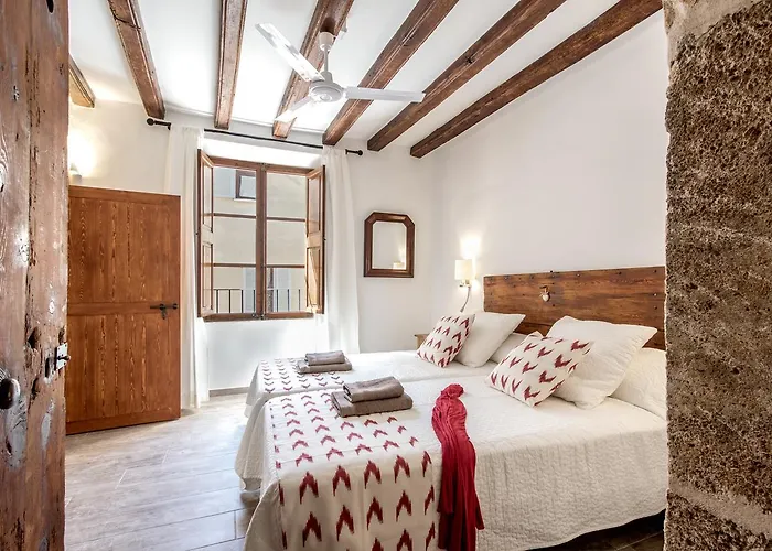 Townhouse Butxaca By Homevillas360 *