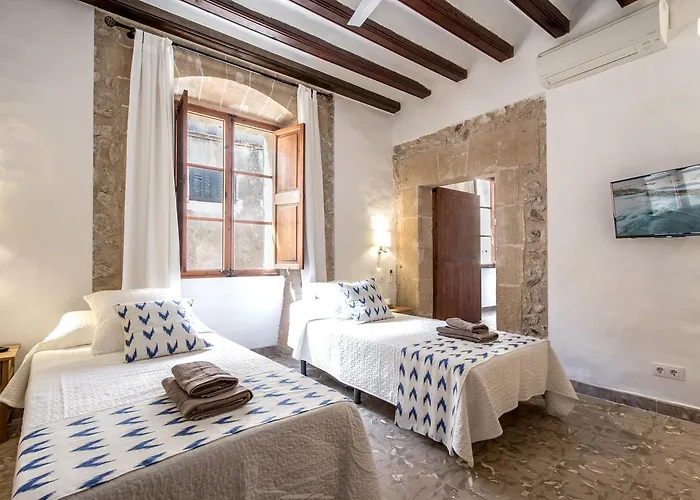 Townhouse Butxaca By Homevillas360